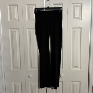 Women's Old Navy Black Flare Leggings
